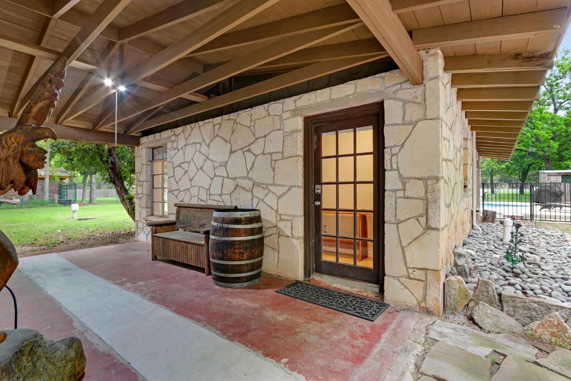 Villa Rock House On Cypress Creek Wimberley Esterno foto