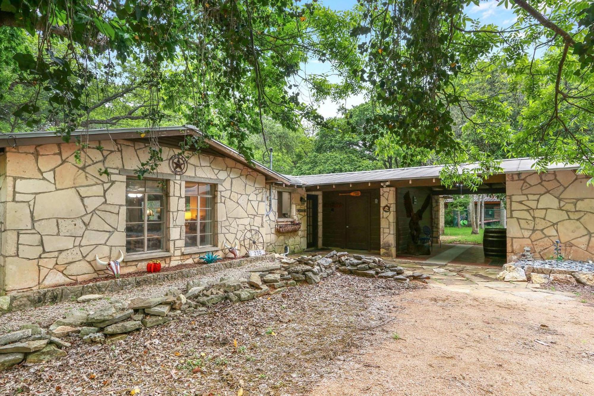 Villa Rock House On Cypress Creek Wimberley Esterno foto